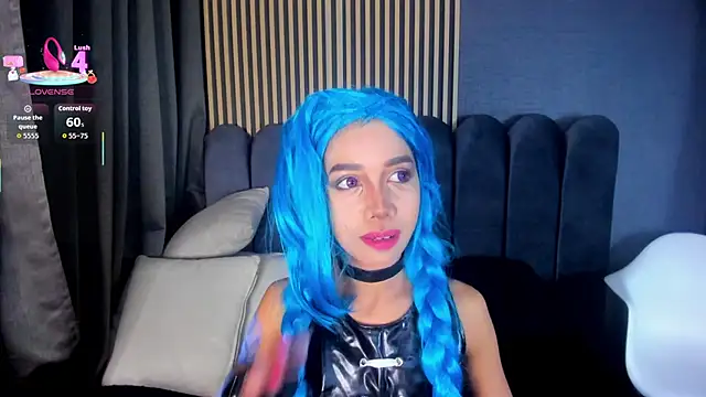 Gina 77 online show from 09.18.25