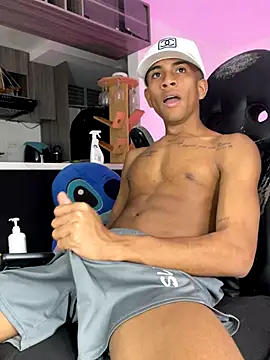 RyanScot4 online show from 09.27.25