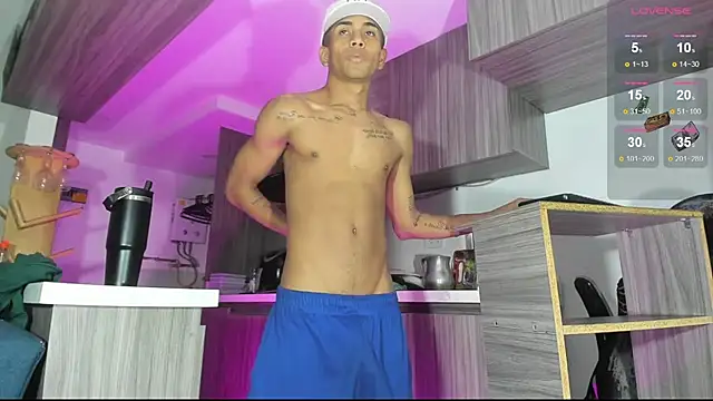 RyanScot4 online show from 10.22.25