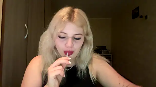 sunshinyflash online show from 12.04.25