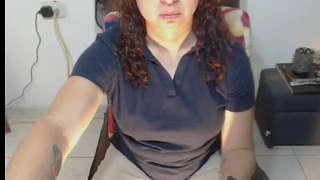 Milf Valeria online show from 01.13.26