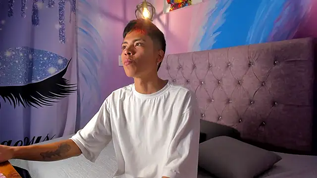 MaxiWildd online show from 09.23.25