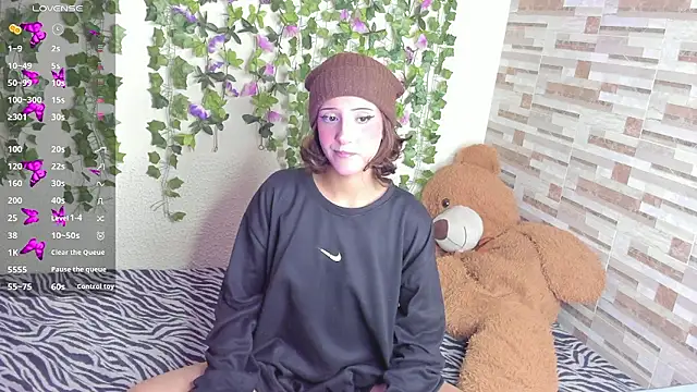 Amy Moonlight online show from 01.07.26