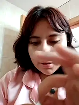 tutermitoa online show from 10.15.25