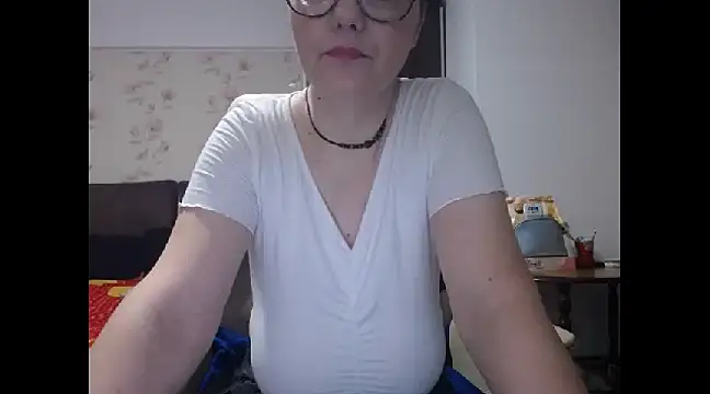 Mary x online show from 01.10.25
