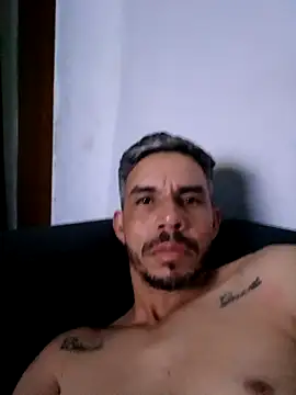 Snapshot of QfabO123 chatting on 10.18.25 QfabO123 online show from 10.18.25