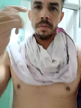 Snapshot of QfabO123 chatting on 10.23.25 QfabO123 online show from 10.23.25