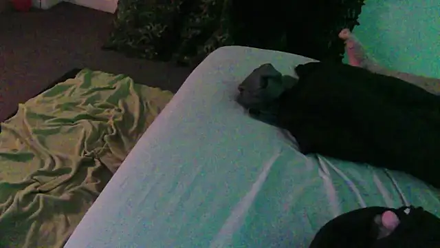 Wir2002Paar online show from 11.23.25