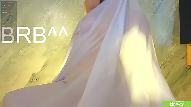 miss bubbles  online show from 02.08.26