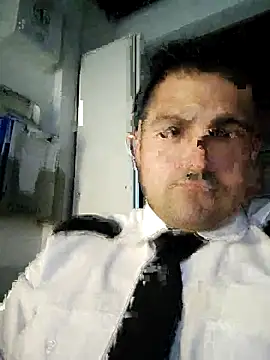 Bradd 32 online show from 02.02.26