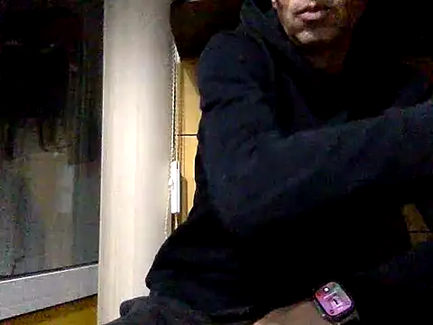 adiluci1 online show from 11.03.25