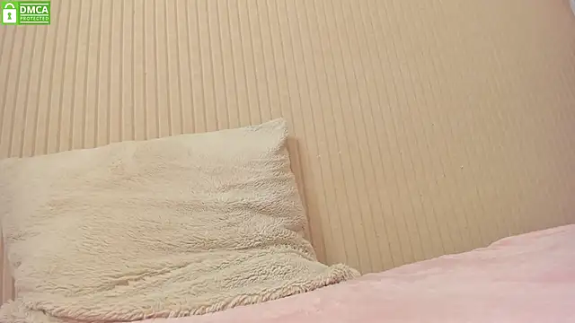 Mia Miss Sensual online show from 10.16.25