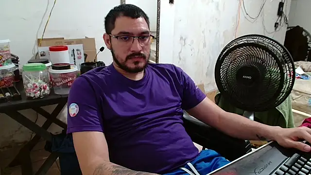 Leonino231 online show from 11.26.25