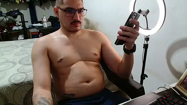 Leonino231 online show from 03.26.26