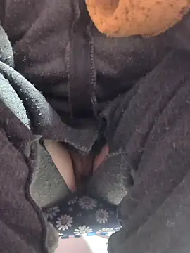 Snapshot of opna8 chatting on 02.02.26 opna8 online show from 02.02.26