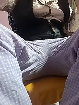 Snapshot of opna8 chatting on 02.03.26 opna8 online show from 02.03.26