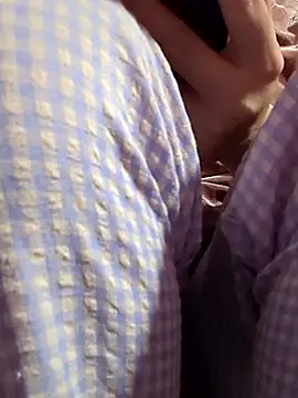 Snapshot of opna8 chatting on 02.22.26 opna8 online show from 02.22.26