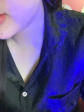 Linhtruong  online show from 04.08.26