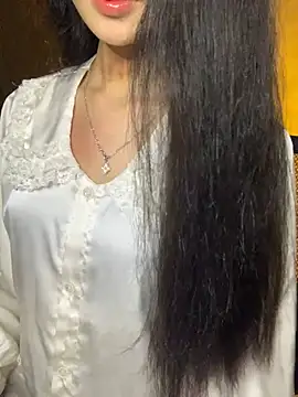 Nhinhi18 online show from 02.25.26