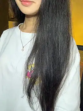 Nhinhi18 online show from 02.27.26