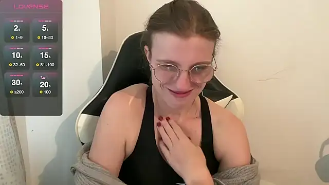 BustyKellyXXX online show from 11.27.25