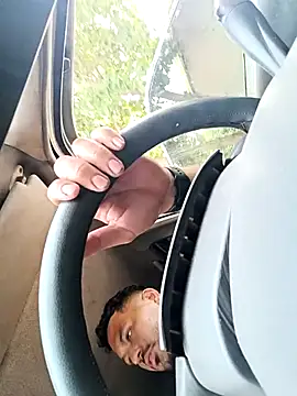 Snapshot of Frank0021 chatting on 10.16.25 Frank0021 online show from 10.16.25