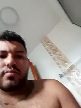 Snapshot of Frank0021 chatting on 10.18.25 Frank0021 online show from 10.18.25