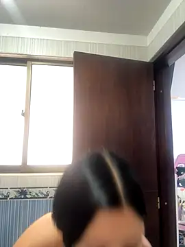 lucy grey25 online show from 10.25.25