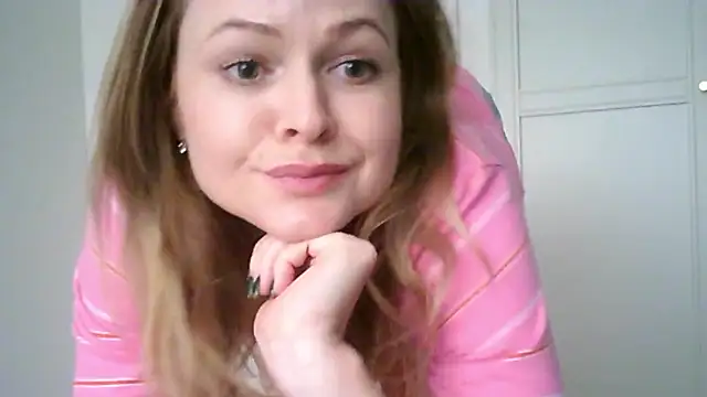 Ginger-bb online show from 10.27.25