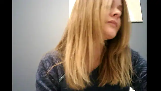 Ginger-bb online show from 12.19.25