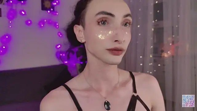 Queen of tease online show from 07.03.26