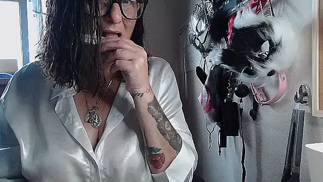 Snapshot of Mistress-Ivy51 chatting on 09.11.25 Mistress-Ivy51 online show from 09.11.25