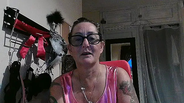 Snapshot of Mistress-Ivy51 chatting on 10.20.25 Mistress-Ivy51 online show from 10.20.25