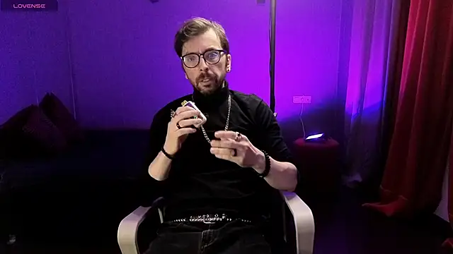 adam  campbell online show from 09.12.25