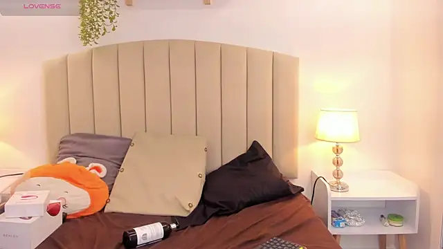 Rachel Donnelly online show from 10.11.25