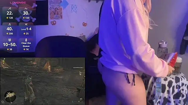 Snapshot of PixelKitty_ chatting on 10.02.25 PixelKitty online show from 10.02.25