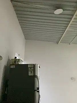 lesly cutee online show from 04.02.26