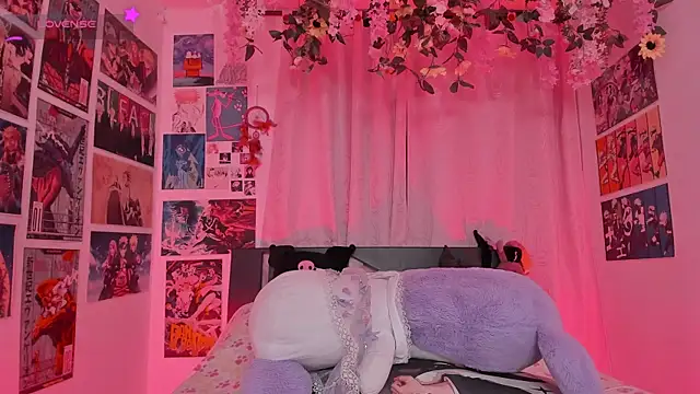 FluffyMelons online show from 04.03.26