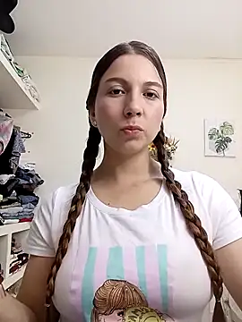 Snapshot of Arianna_Moss chatting on 02.07.26 Arianna Moss online show from 02.07.26