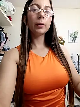 Snapshot of Arianna_Moss chatting on 02.13.26 Arianna Moss online show from 02.13.26