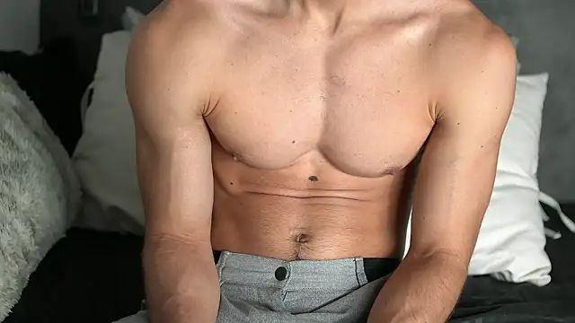 Snapshot of joesteel chatting on 09.20.25 joesteel online show from 09.20.25