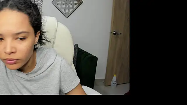 Ayshel cooperr online show from 10.20.25