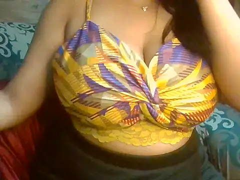 Snapshot of sassylisa chatting on 05.08.26 sassylisa online show from 05.08.26