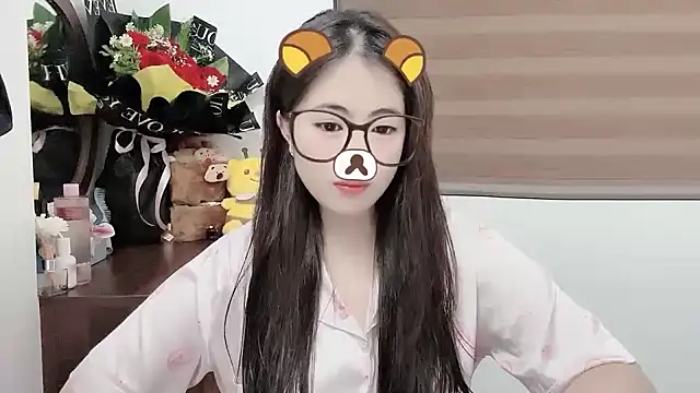 Amelia-babee online show from 10.22.25