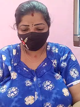 lathikaqueentamil online show from 09.15.25