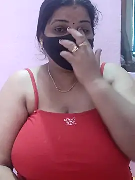 lathikaqueentamil online show from 09.20.25