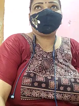 lathikaqueentamil online show from 09.25.25