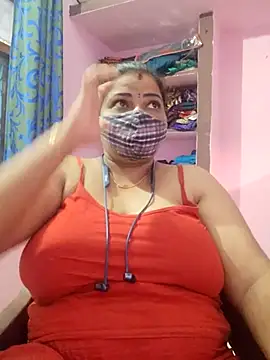 lathikaqueentamil online show from 10.05.25