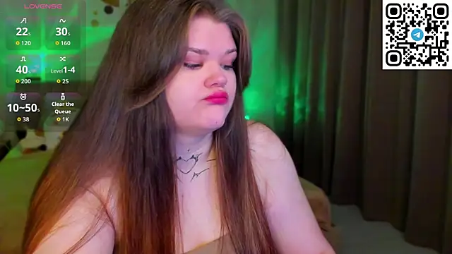 elle one online show from 10.13.25