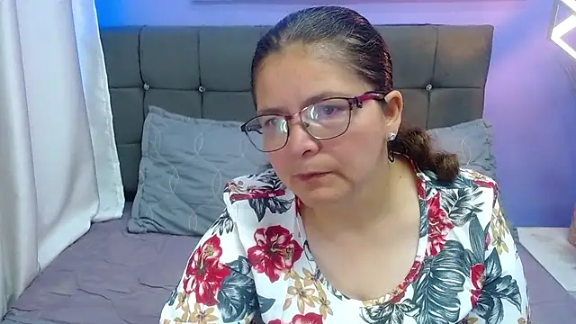 Linda banks  online show from 07.12.26